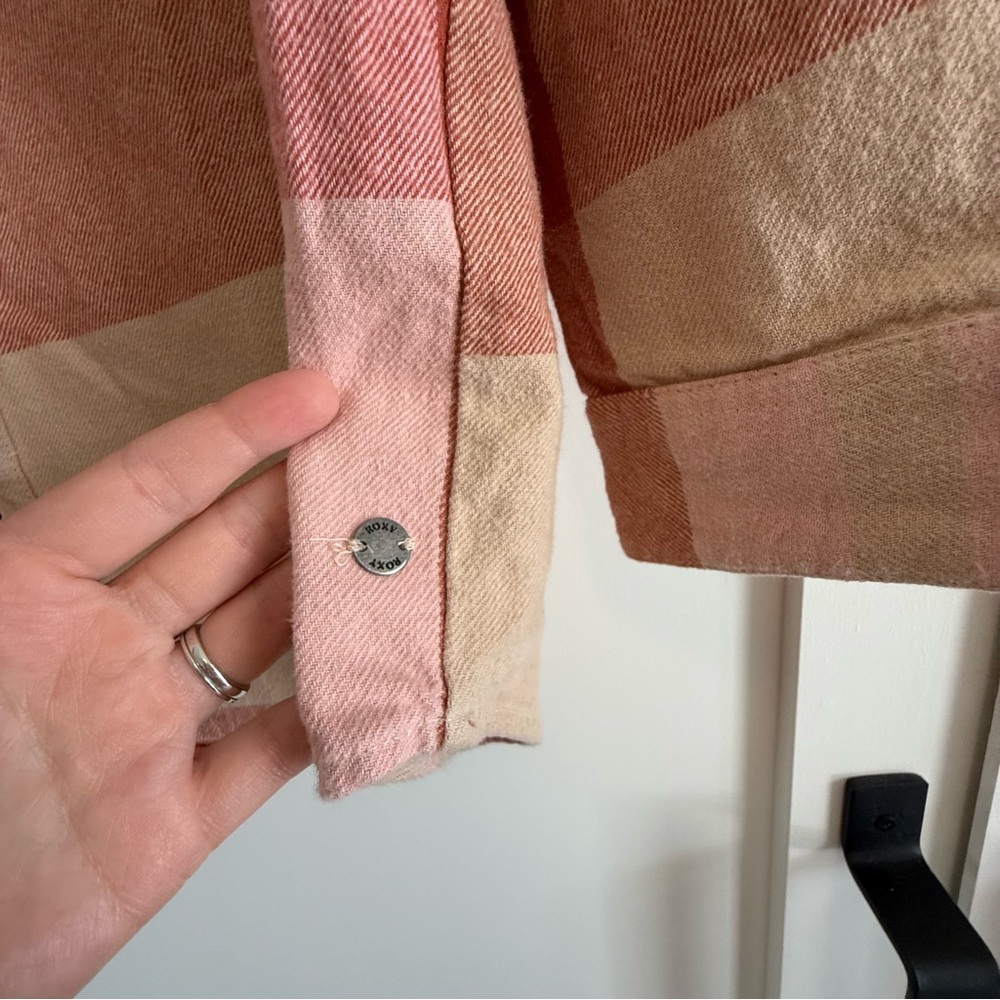 Roxy Let it Go Flannel - Picture 7 of 7